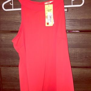 Boutique top NWT